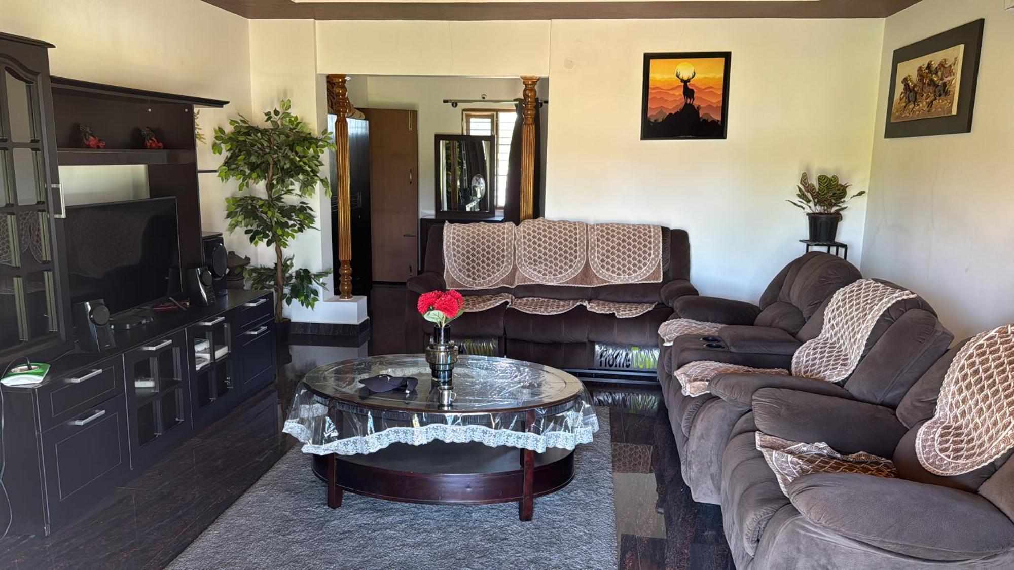Raj Home Stay Майсур Экстерьер фото